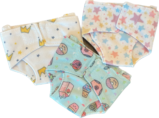 Assorted cloth diapers
